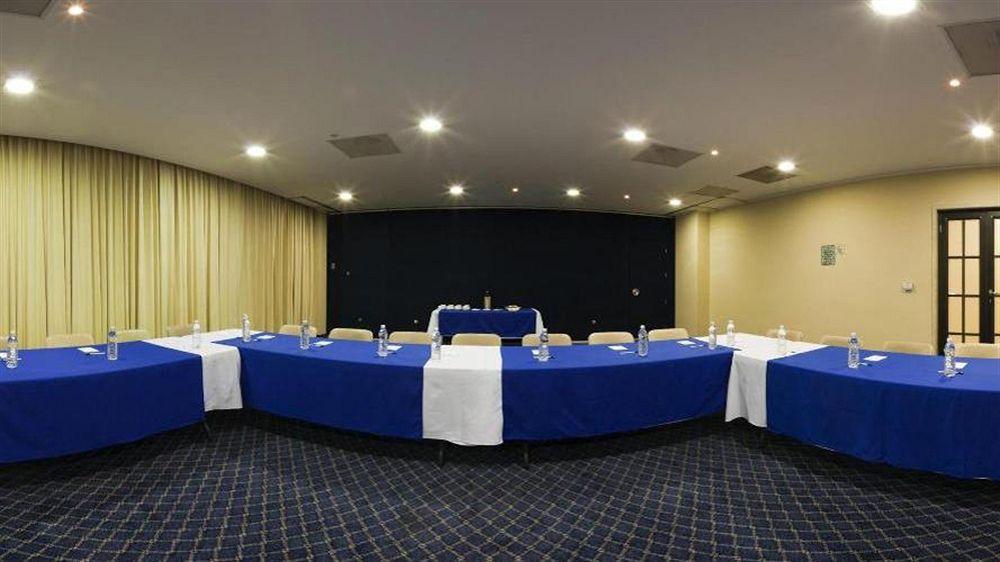 Holiday Inn Express Mexico Santa Fe By Ihg Bagian luar foto